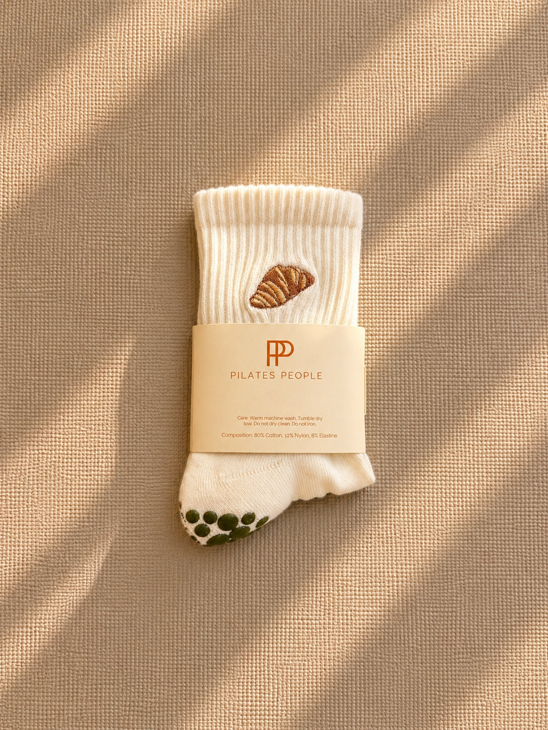 Iced Matcha & Croissant