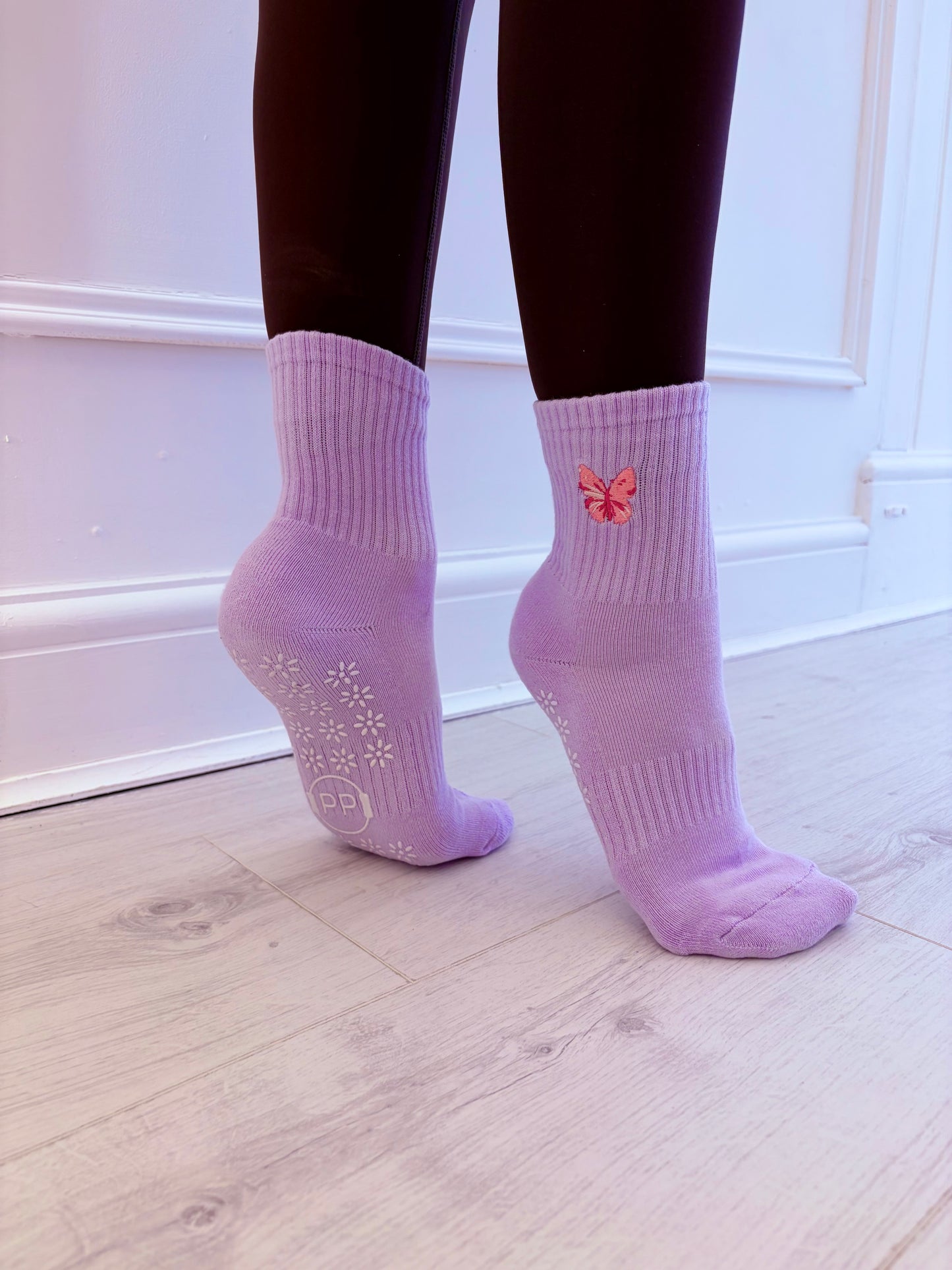 Butterfly Grip Sock